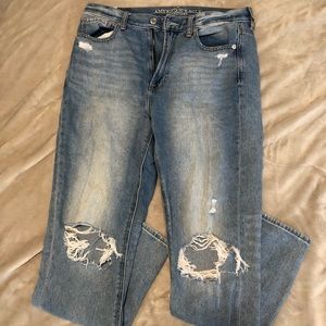 American eagle mom jeans